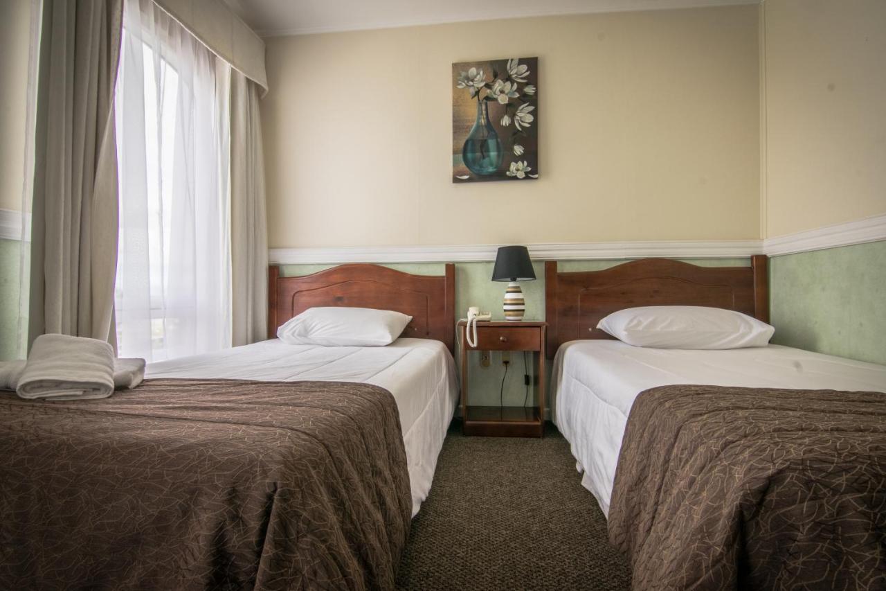 Darwin Hotel Puerto Natales Esterno foto